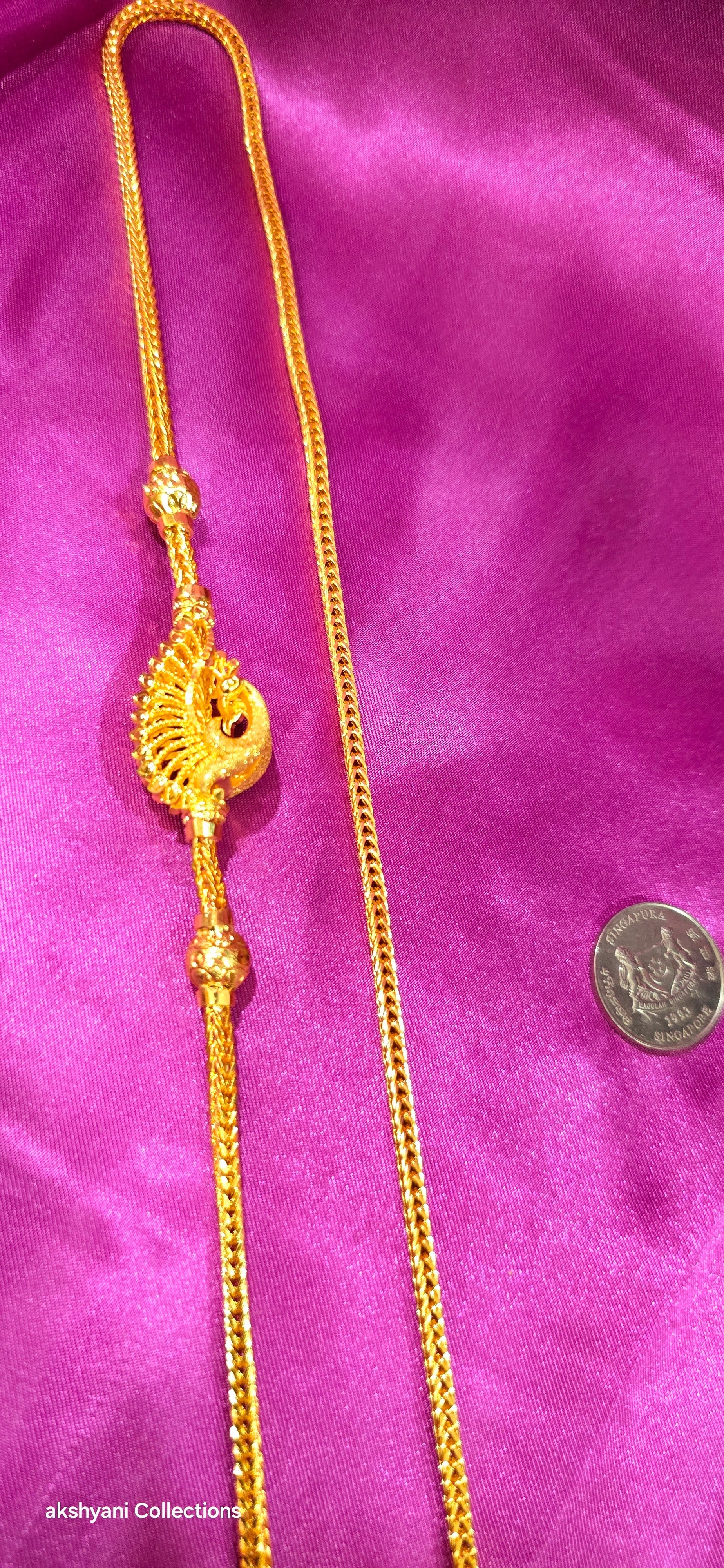 Codec665r ( 4 pawn) thickness thalikodi . Daily wear.  Not 916 gold. Box type
