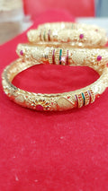 2.4 ( 4 pcs bangles not 916