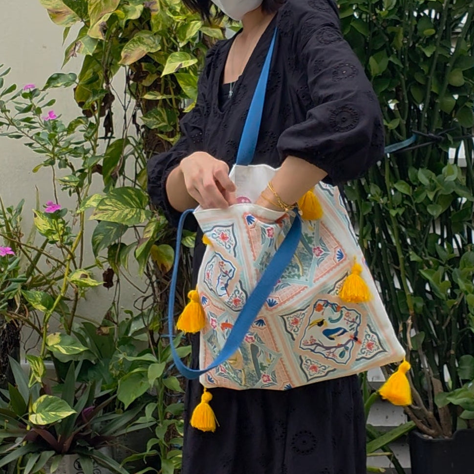 Wildlife In Singapore Tote Bag